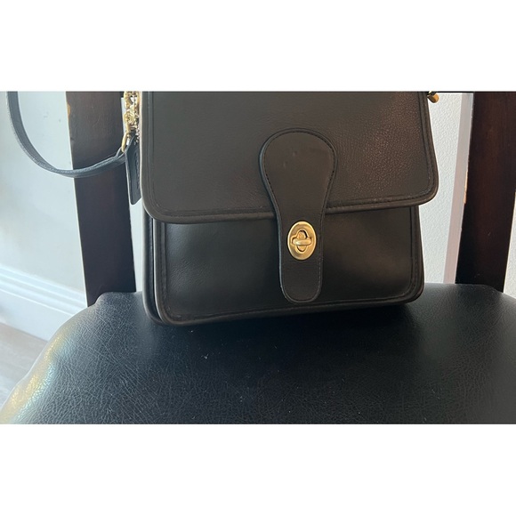 Vintage 1994 Coach Station Bag. Made in the USA. Beautifully reconditioned. - Picture 10 of 11